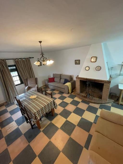 Villa Maria, Casa Rural En Cazalla De La Sierra. Экстерьер фото